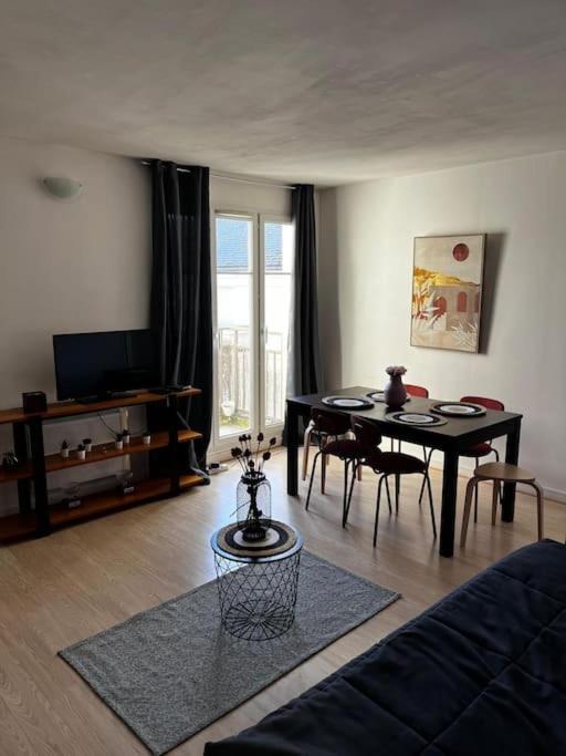 World 10p , 5 Min Du Parc, Parking Prive Apartment *