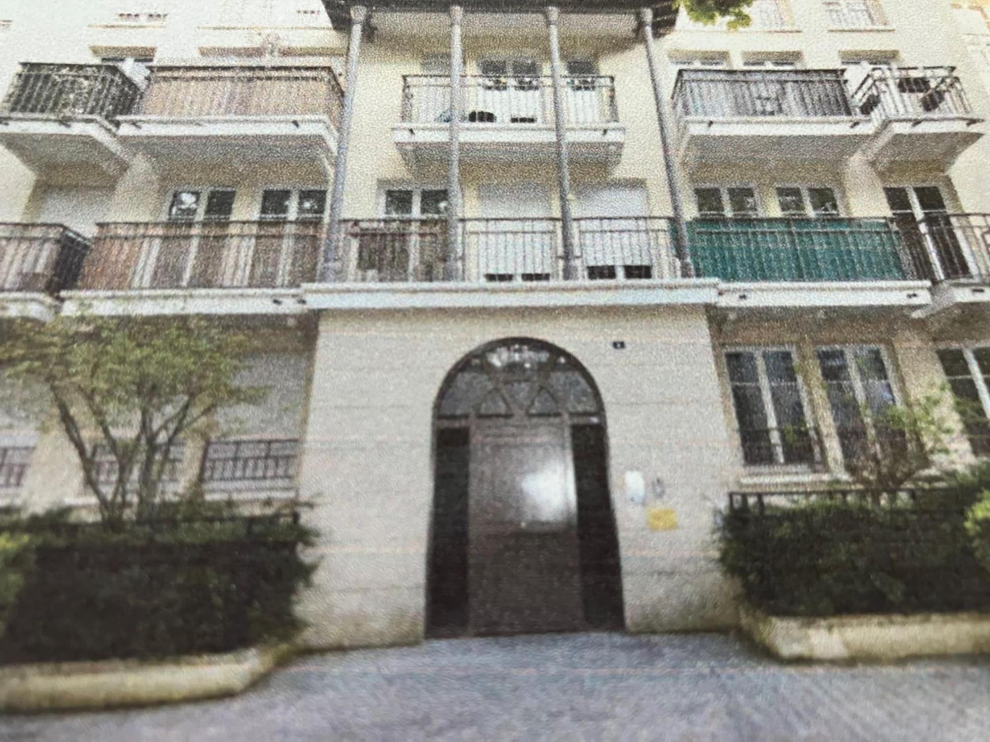 Apartment World 10p , 5 Min Du Parc, Parking Prive