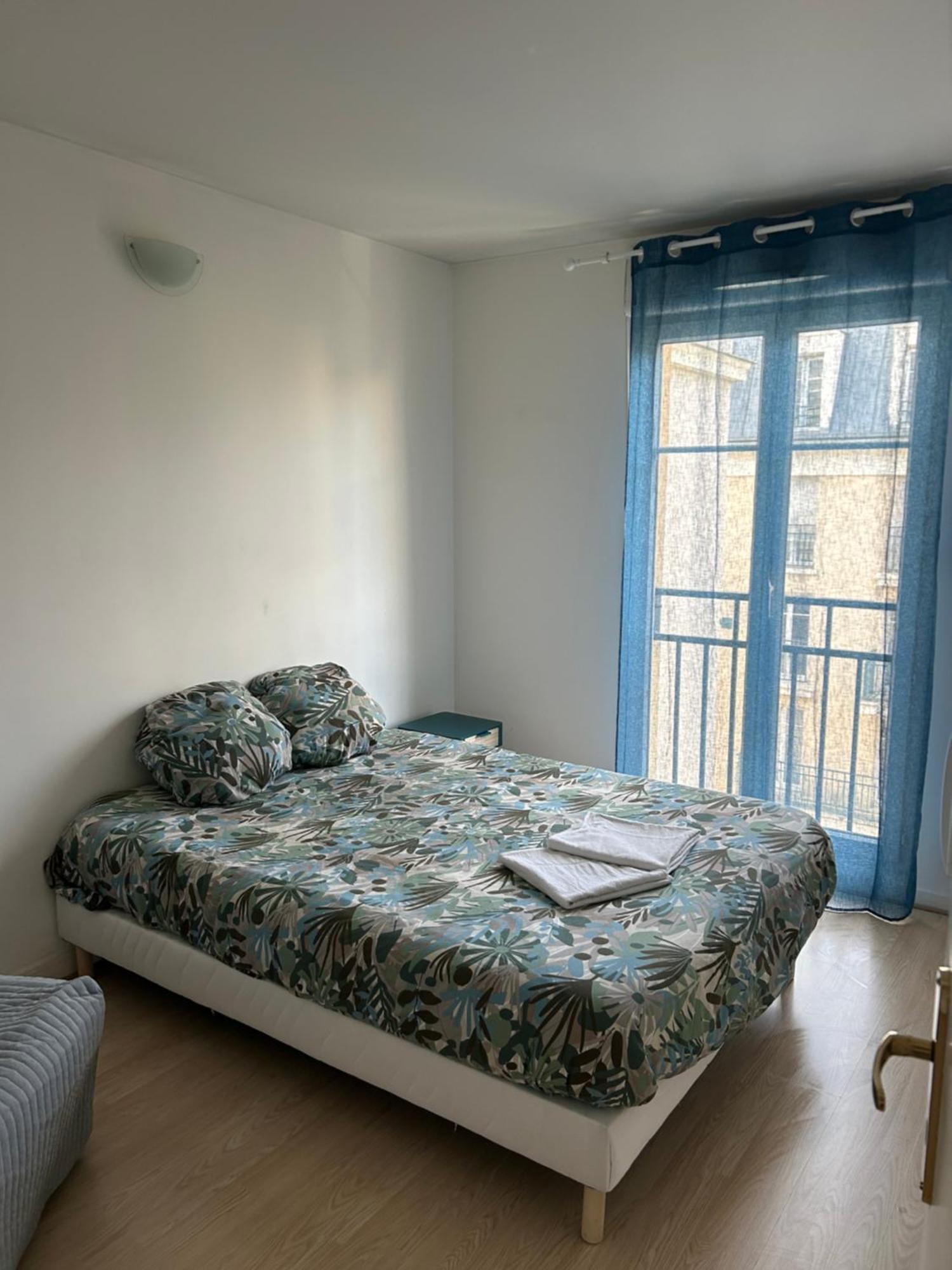 Apartment World 10p , 5 Min Du Parc, Parking Prive *